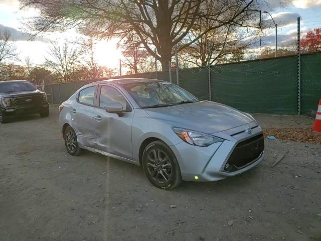 2020 Toyota Yaris L VIN: 3MYDLBYV5LY715758 Lot: 92502715