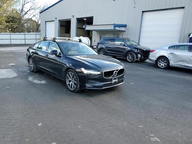 2018 Volvo S90 T5 Momentum VIN: LVY982MK5JP031656 Lot: 90985245