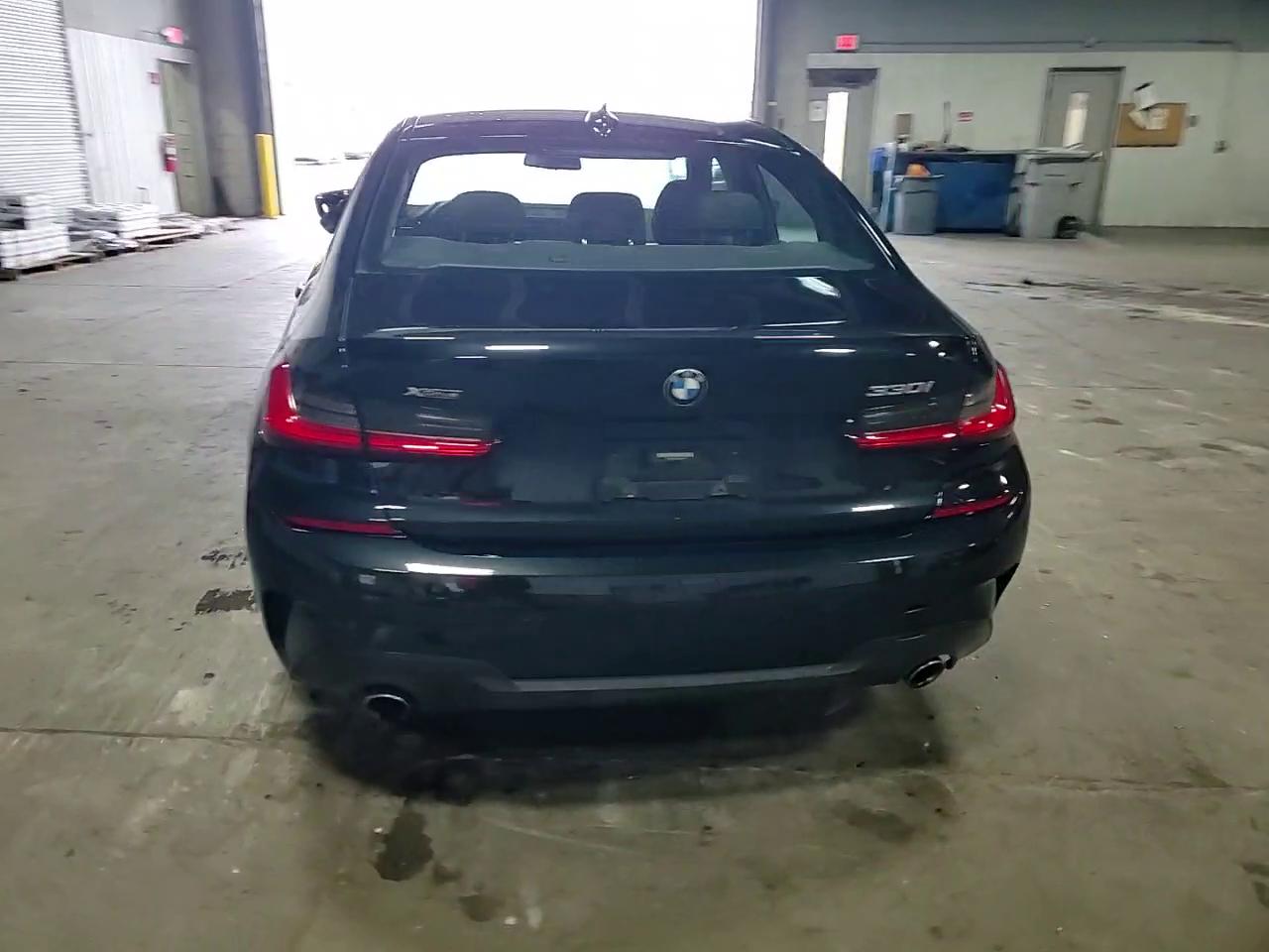 Фото: 3MW5R7J03L8B44829