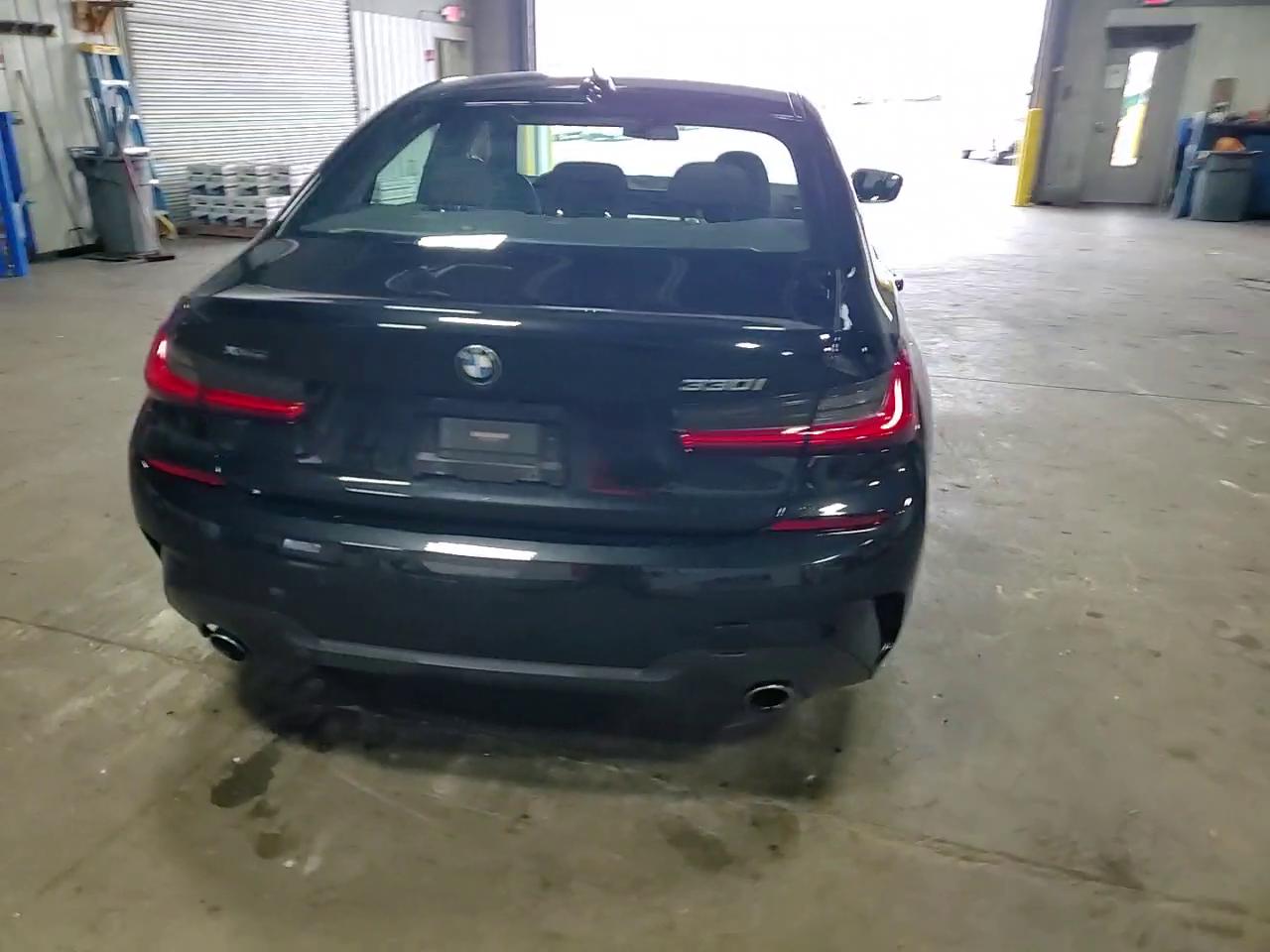 Фото: 3MW5R7J03L8B44829