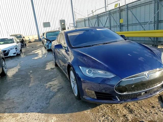 2015 Tesla Model S 90D VIN: 5YJSA1V27FF099092 Lot: 91296635