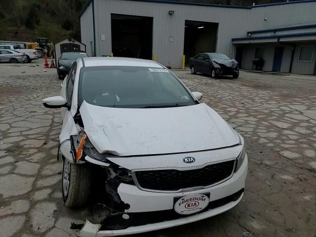 2018 Kia Forte Lx VIN: 3KPFL4A7XJE191312 Lot: 92875155