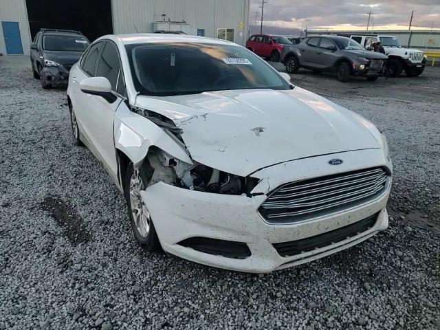2015 Ford Fusion S VIN: 3FA6P0G73FR310893 Lot: 93156205