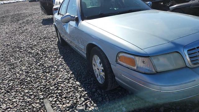 2003 Ford Crown Victoria Lx VIN: 2FAFP74W03X101001 Lot: 92034895