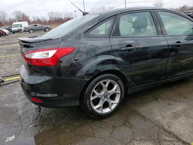 2014 Ford Focus Se VIN: 1FADP3F26EL419084 Lot: 92072635