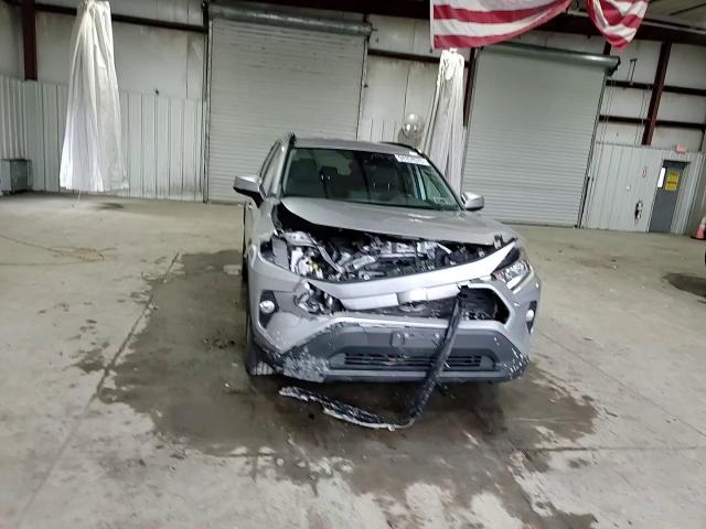 2021 Toyota Rav4 Xle VIN: 2T3P1RFV9MW197061 Lot: 94154675