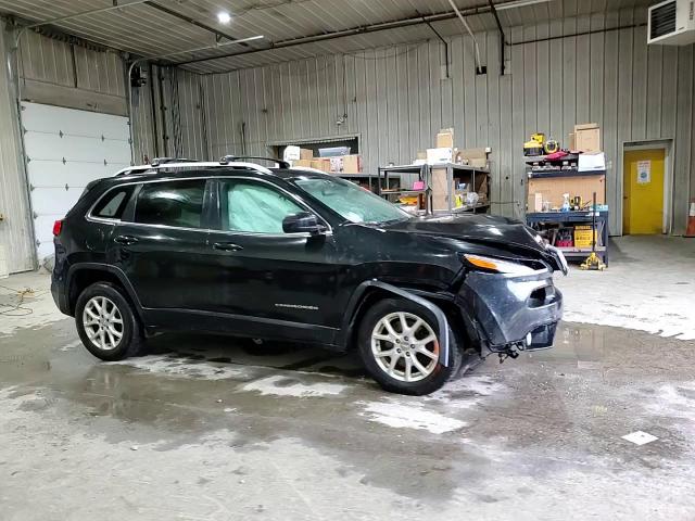 2016 Jeep Cherokee Latitude VIN: 1C4PJMCB0GW361493 Lot: 85403135