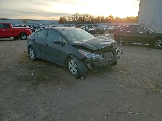 2017 Kia Forte Lx VIN: 3KPFK4A70HE014135 Lot: 91762965