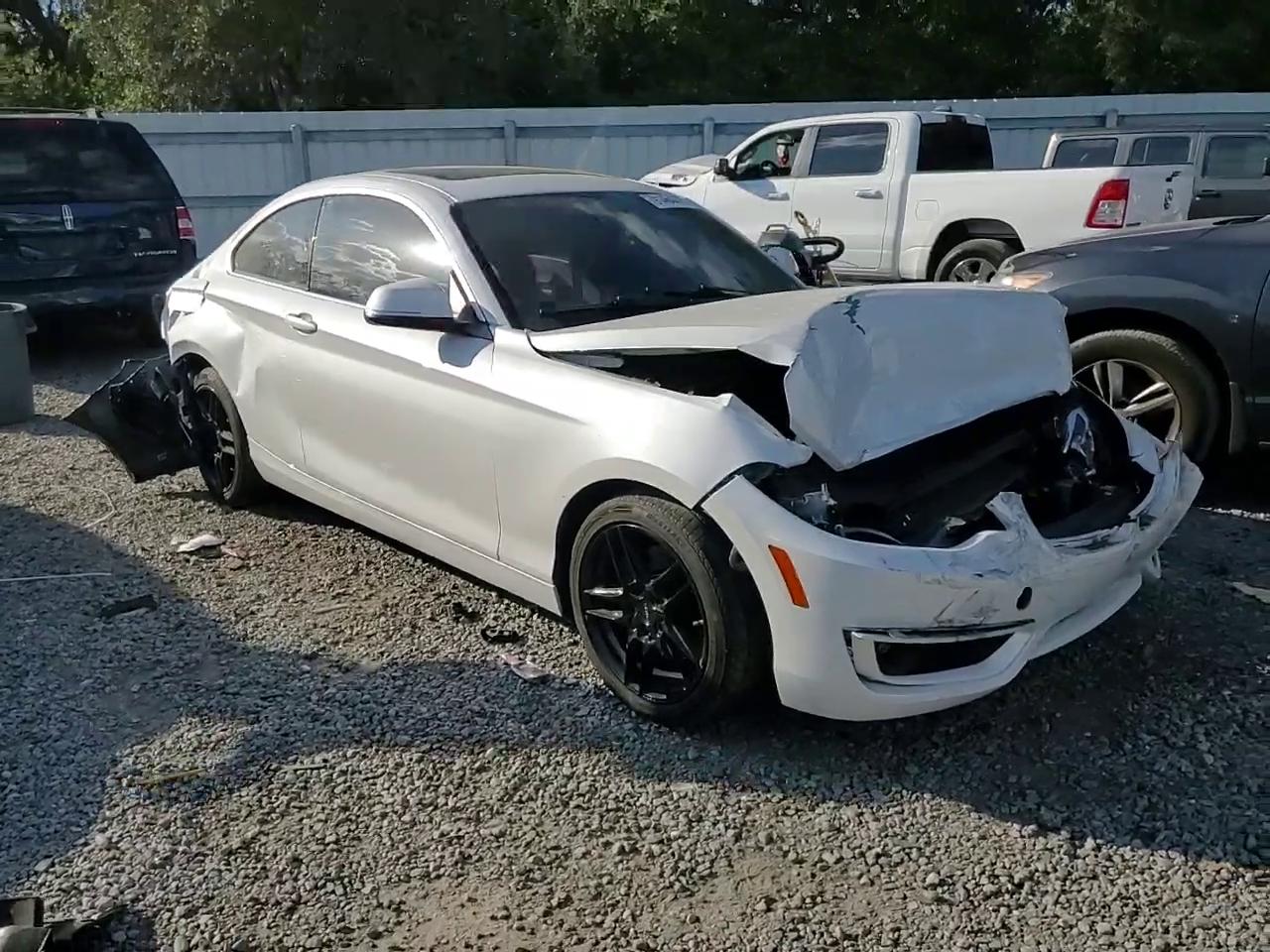 Фото: WBA1F5C53FV257170