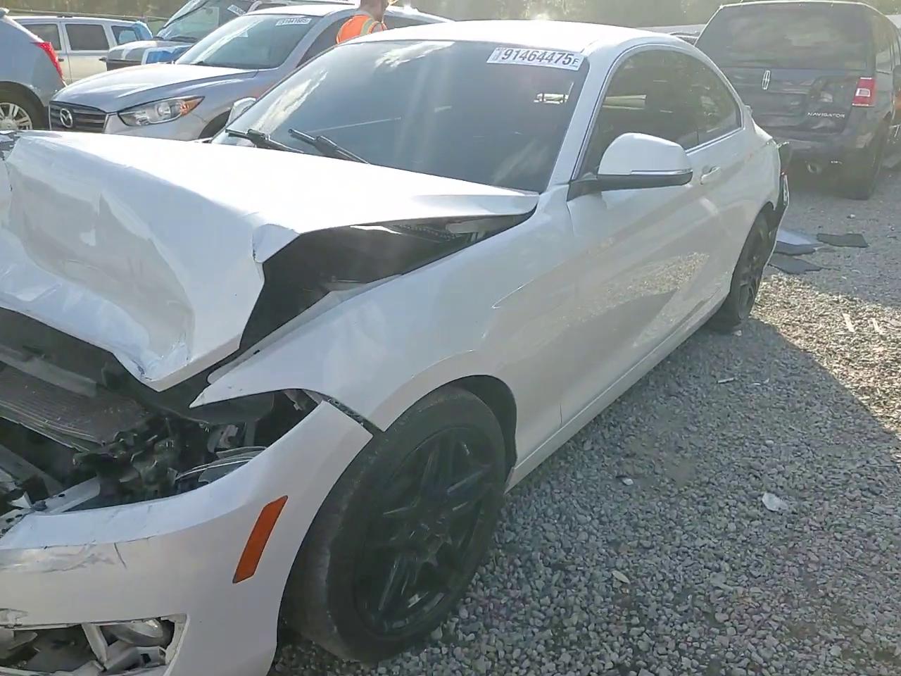 Фото: WBA1F5C53FV257170