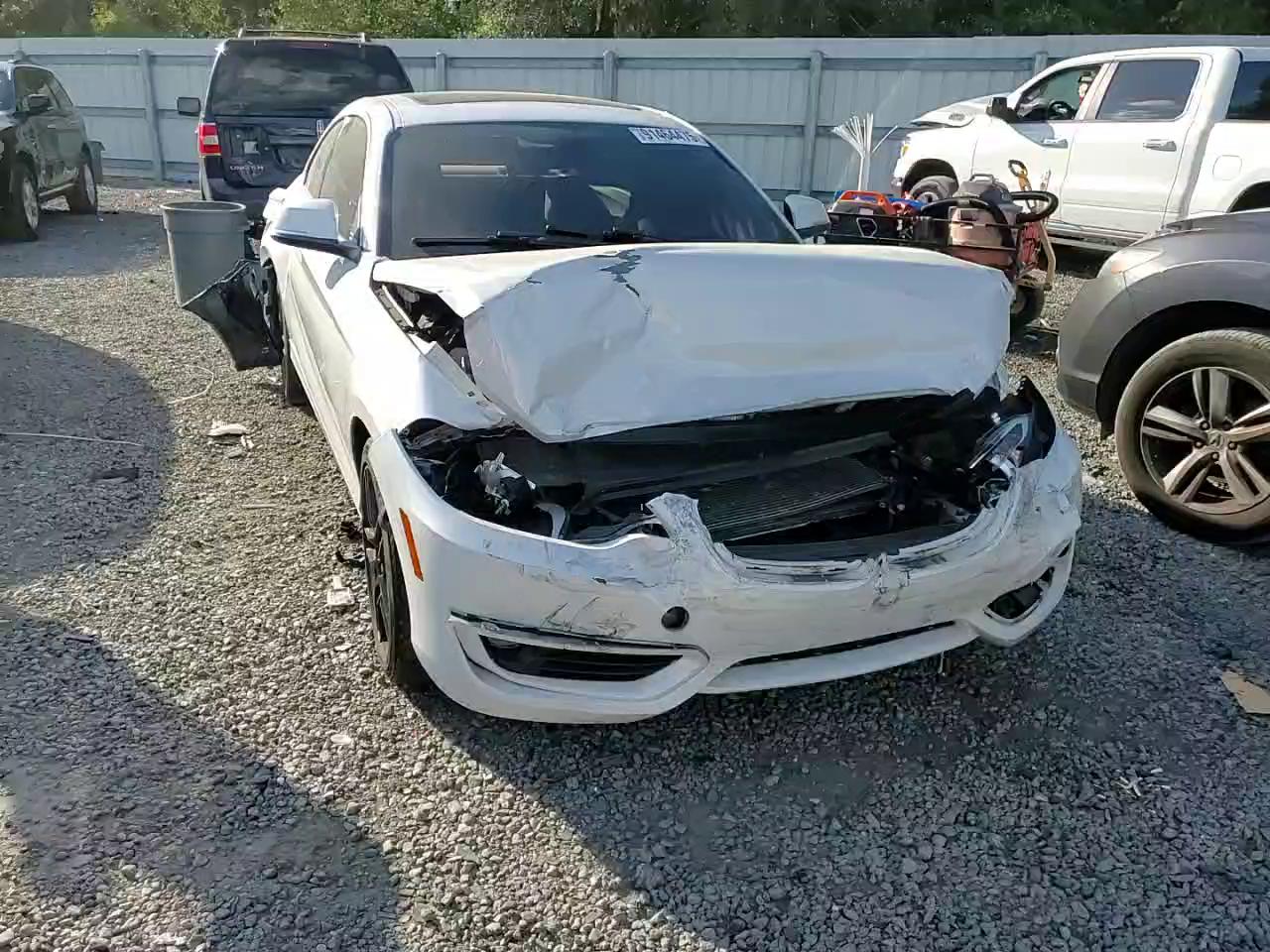 Фото: WBA1F5C53FV257170