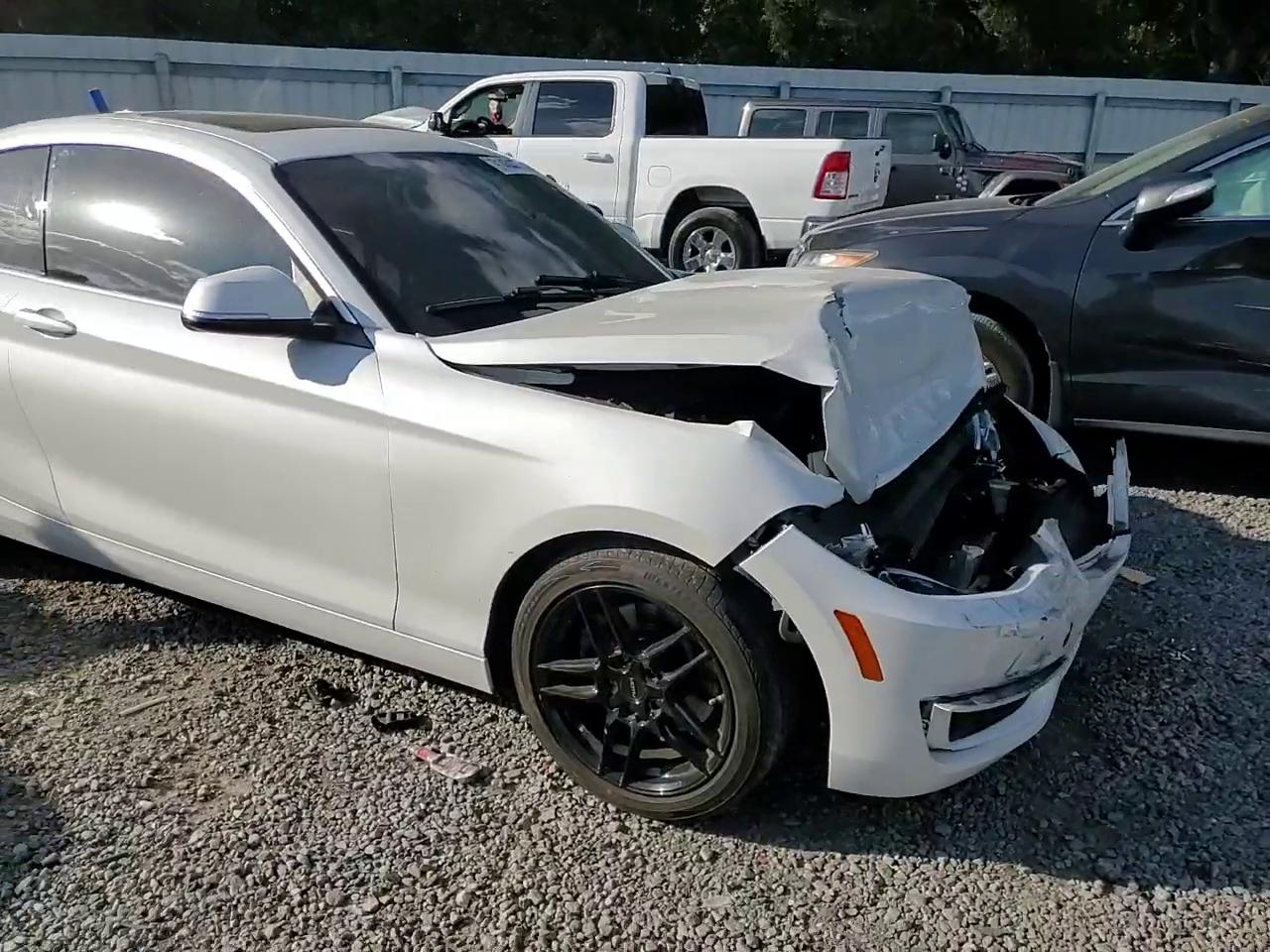 Фото: WBA1F5C53FV257170