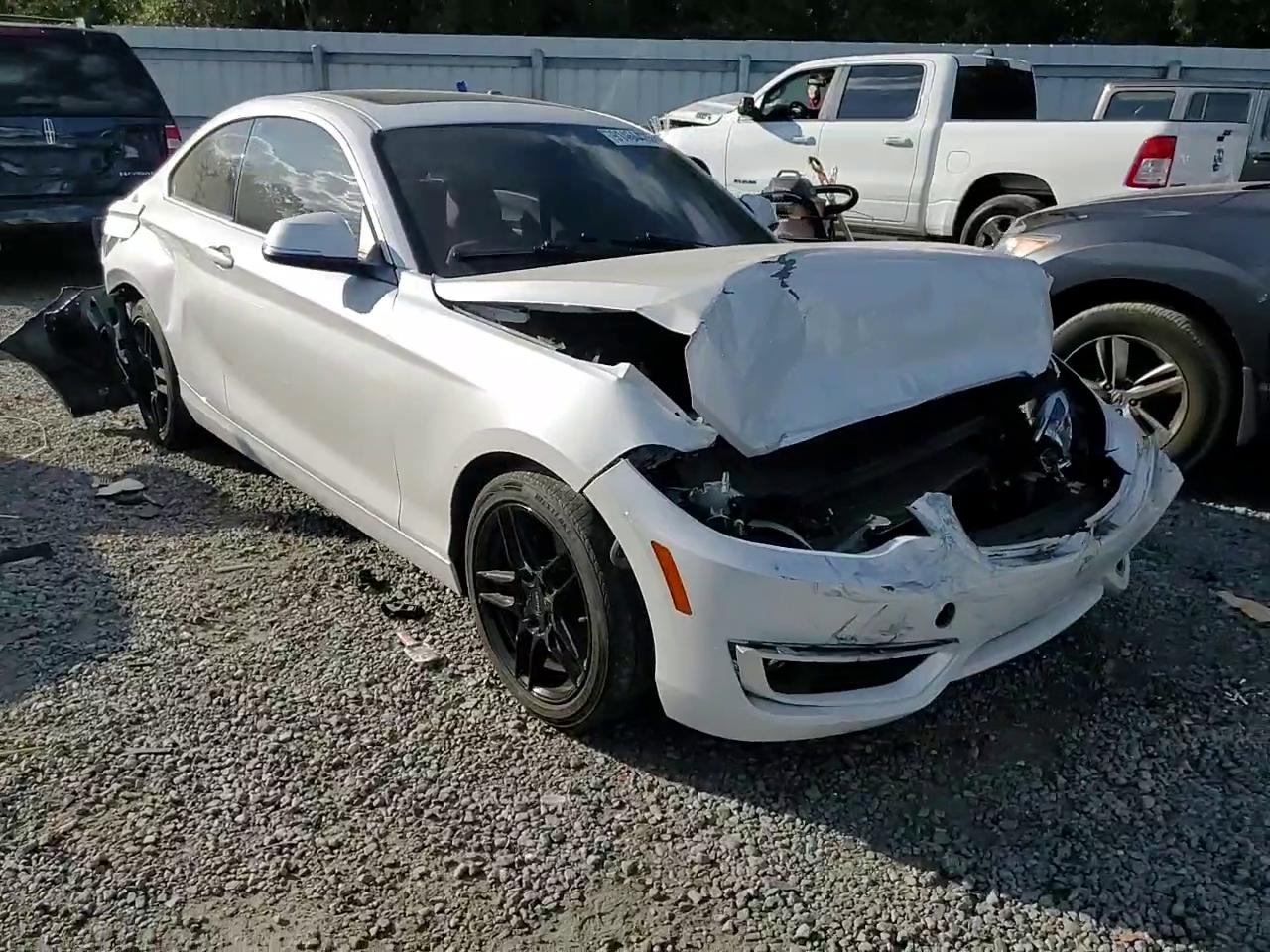 Фото: WBA1F5C53FV257170