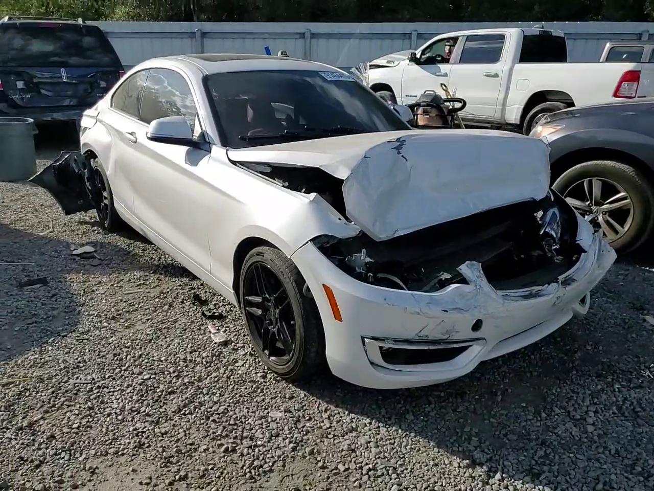 Фото: WBA1F5C53FV257170