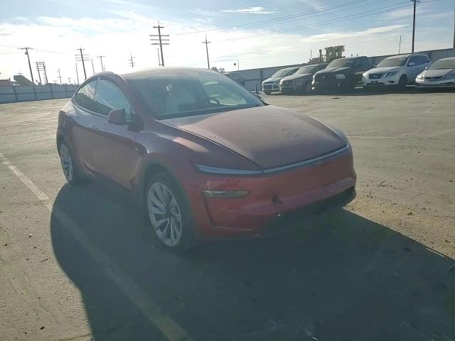 2026 Tesla Model Y VIN: 7SAYGDEE5TF338058 Lot: 92375165