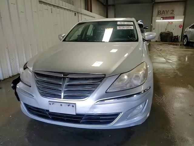 2013 Hyundai Genesis 3.8L VIN: KMHGC4DD6DU235832 Lot: 92301085