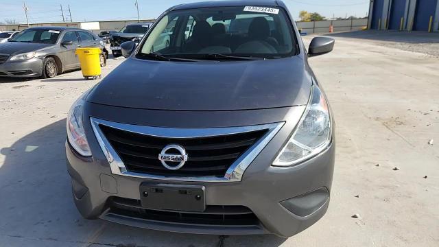 2018 Nissan Versa S VIN: 3N1CN7AP5JL820701 Lot: 93923445