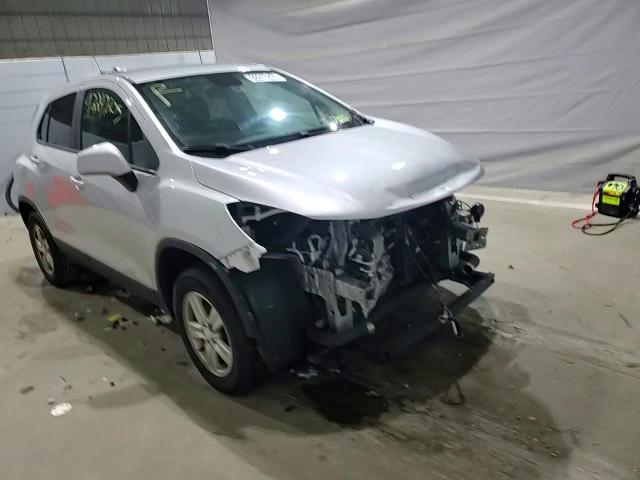 2021 Chevrolet Trax Ls VIN: KL7CJNSB3MB356584 Lot: 92247205