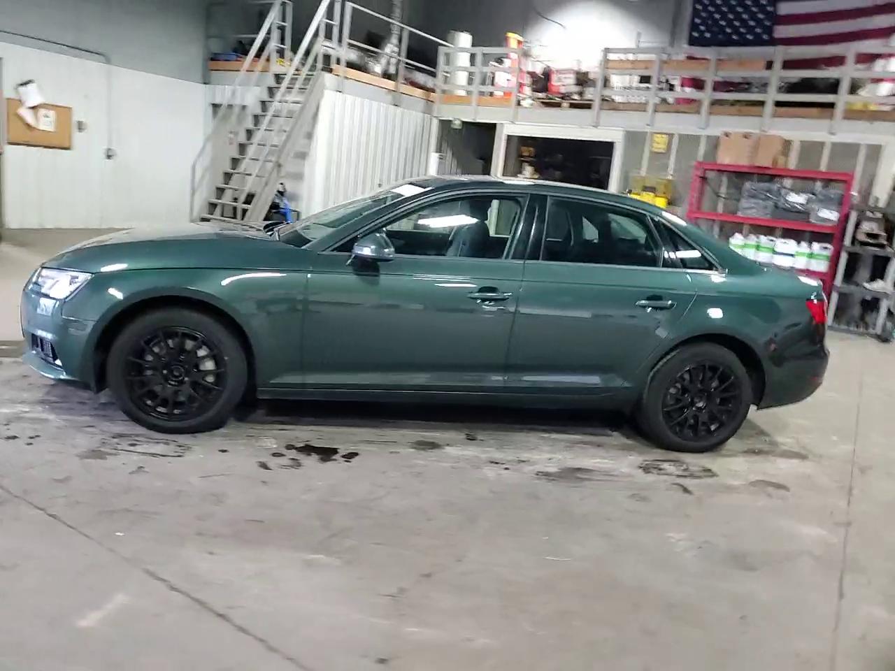 Фото: WAUANAF49HN050428