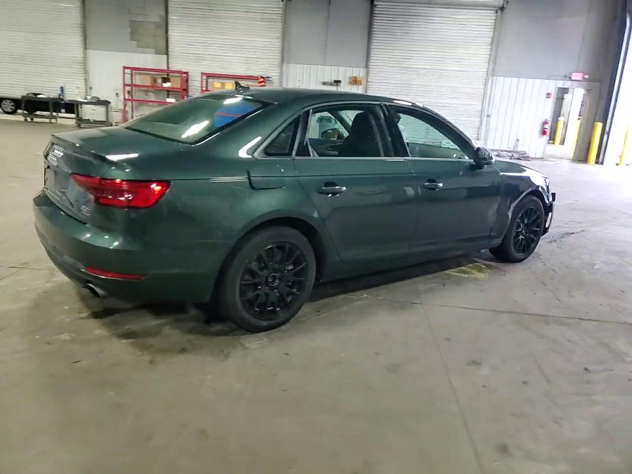 Фото: WAUANAF49HN050428