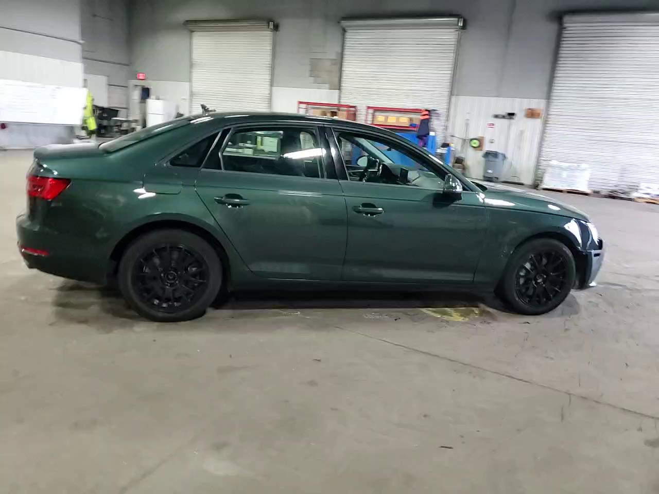 Фото: WAUANAF49HN050428