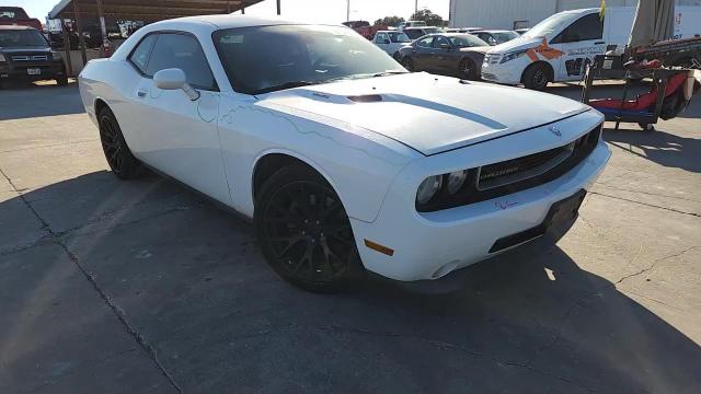 2010 Dodge Challenger R/T VIN: 2B3CJ5DT2AH322407 Lot: 92904735