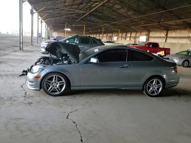 2015 Mercedes-Benz C 250 VIN: WDDGJ4HB9FG398548 Lot: 92892305