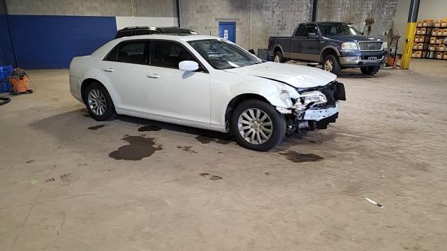 2014 Chrysler 300 VIN: 2C3CCAAG2EH376227 Lot: 92905605