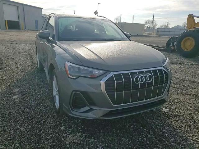 2019 Audi Q3 Premium S Line VIN: WA1DECF3XK1085152 Lot: 93740385