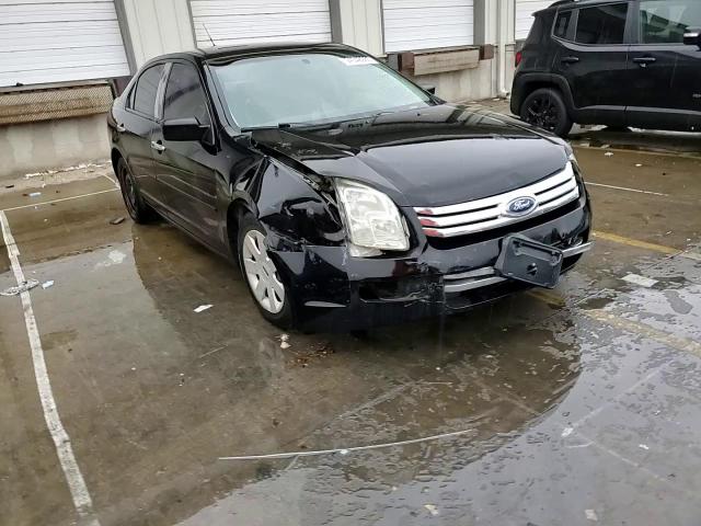 2008 Ford Fusion S VIN: 3FAHP06ZX8R271587 Lot: 94348985