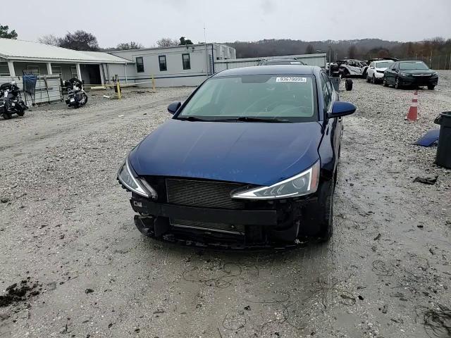 2019 Hyundai Elantra Se VIN: 5NPD74LF6KH486999 Lot: 93670095