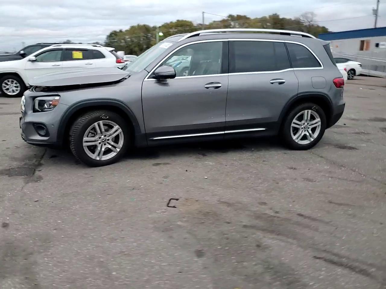 Фото: W1N4M4HB6PW297746