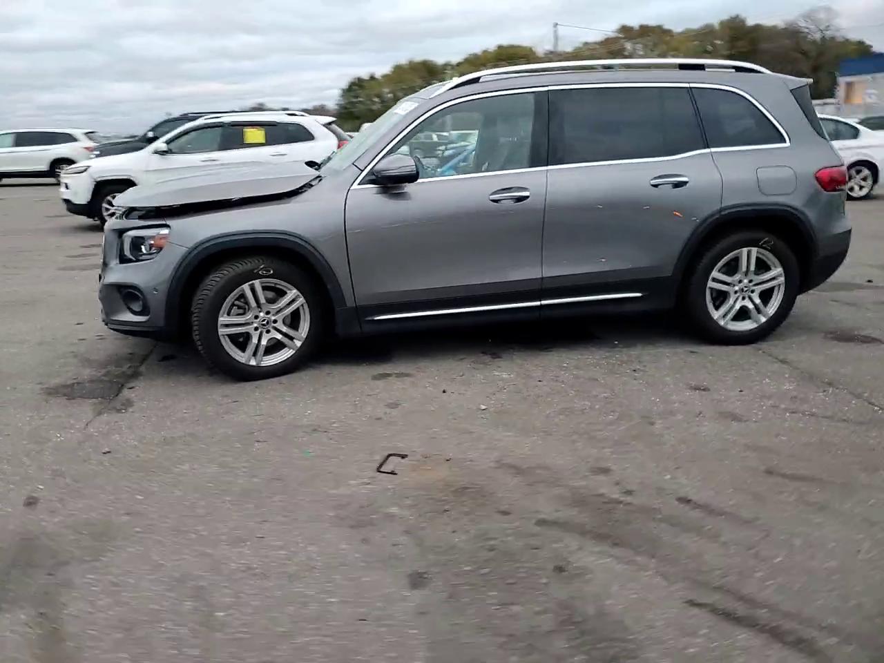 Фото: W1N4M4HB6PW297746