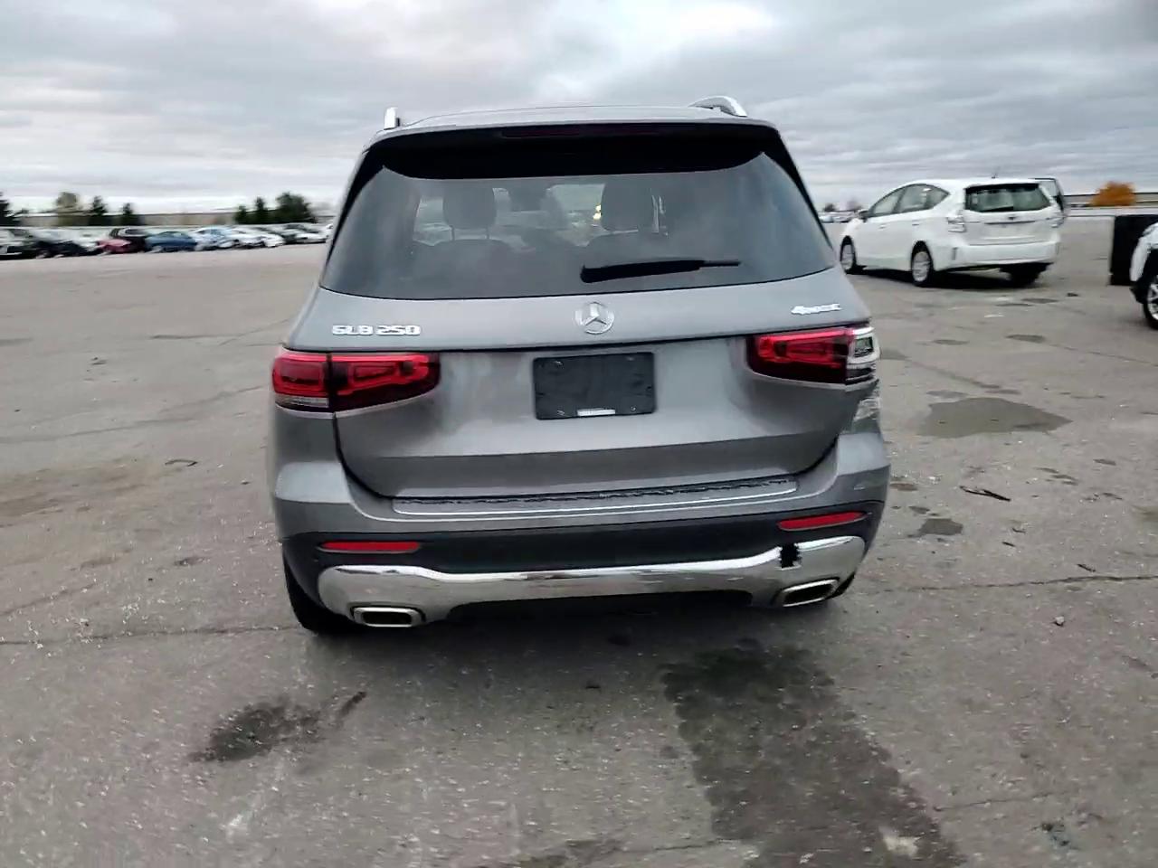 Фото: W1N4M4HB6PW297746