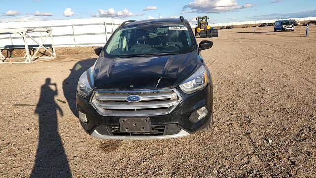 2017 Ford Escape Se VIN: 1FMCU9GD8HUB40005 Lot: 93667455