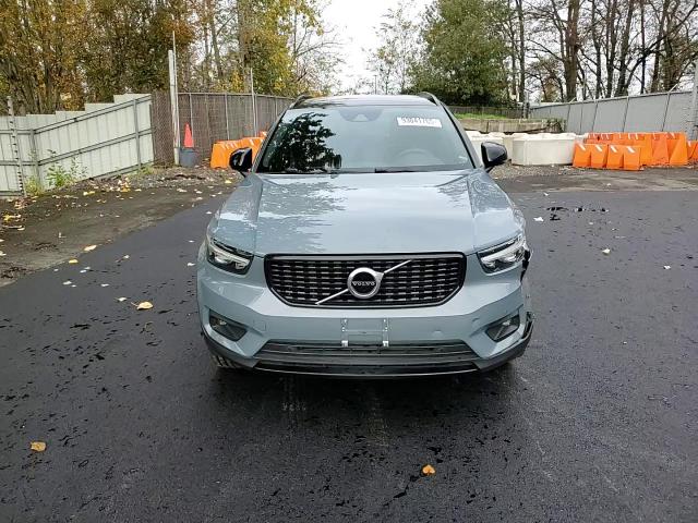 2020 Volvo Xc40 T5 R-Design VIN: YV4162UM8L2219368 Lot: 93041765