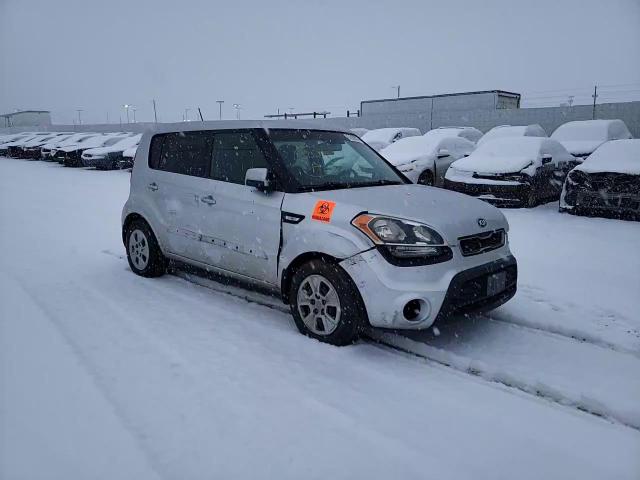 2013 Kia Soul VIN: KNDJT2A56D7530181 Lot: 91966585