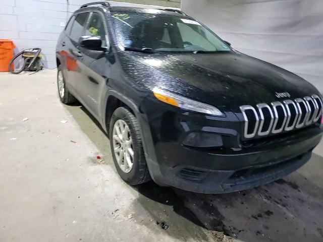 2017 Jeep Cherokee Sport VIN: 1C4PJLABXHW560355 Lot: 91254105