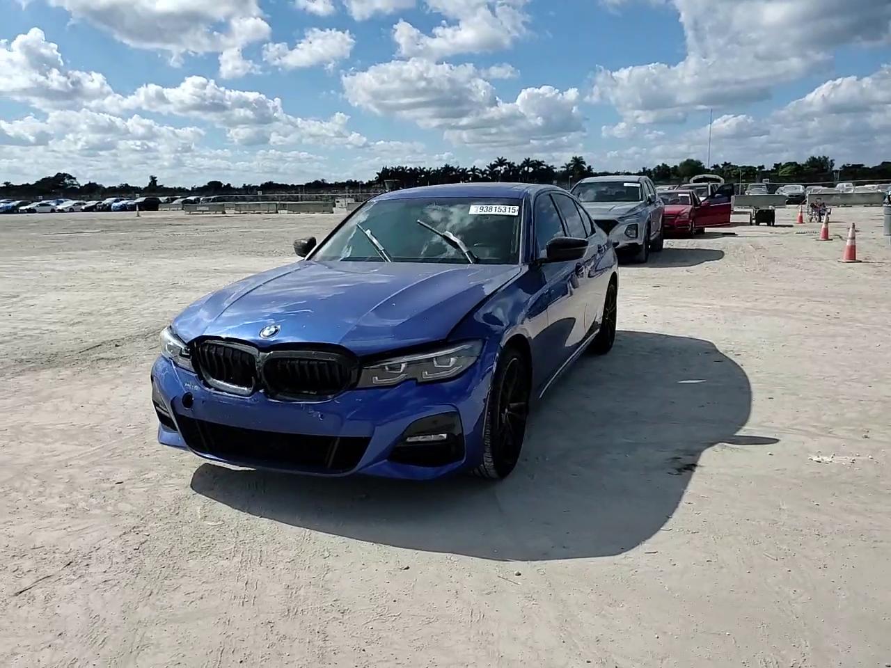 Фото: 3MW5R7J06N8C76227