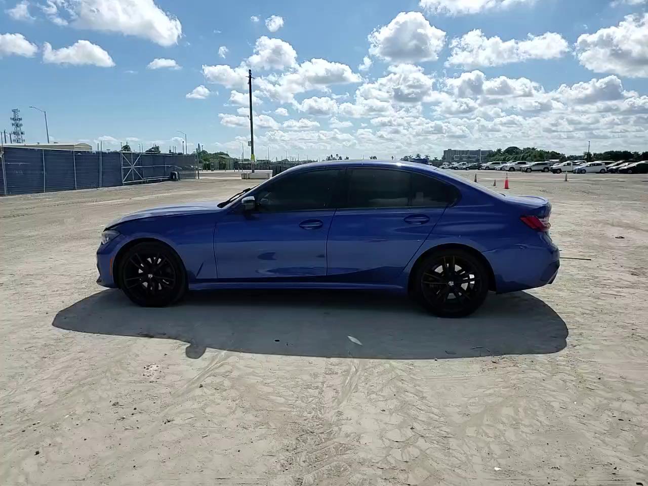 Фото: 3MW5R7J06N8C76227