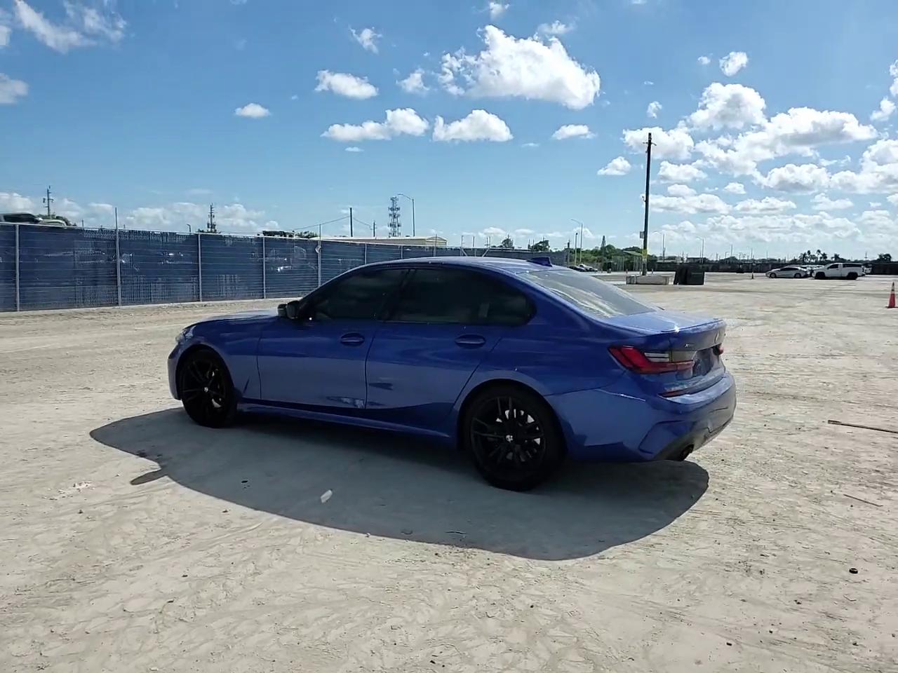 Фото: 3MW5R7J06N8C76227