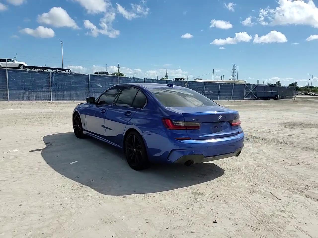 Фото: 3MW5R7J06N8C76227