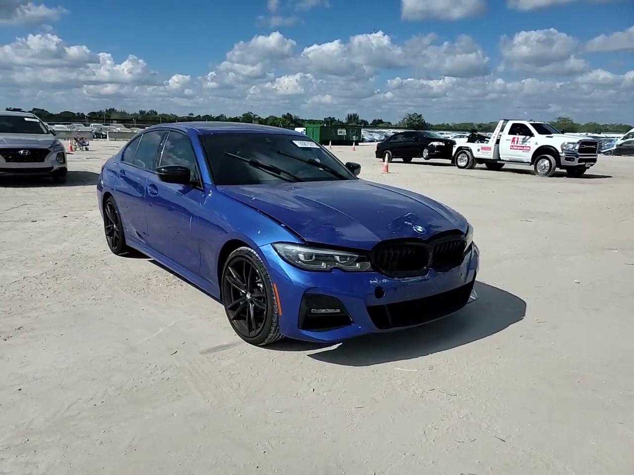 Фото: 3MW5R7J06N8C76227