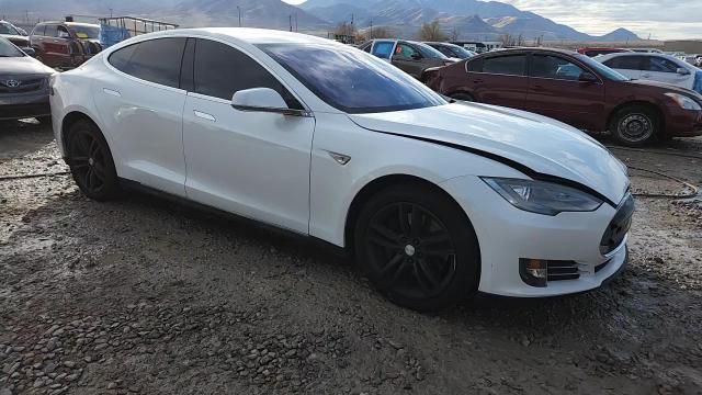 2013 Tesla Model S VIN: 5YJSA1CG7DFP24649 Lot: 92907615