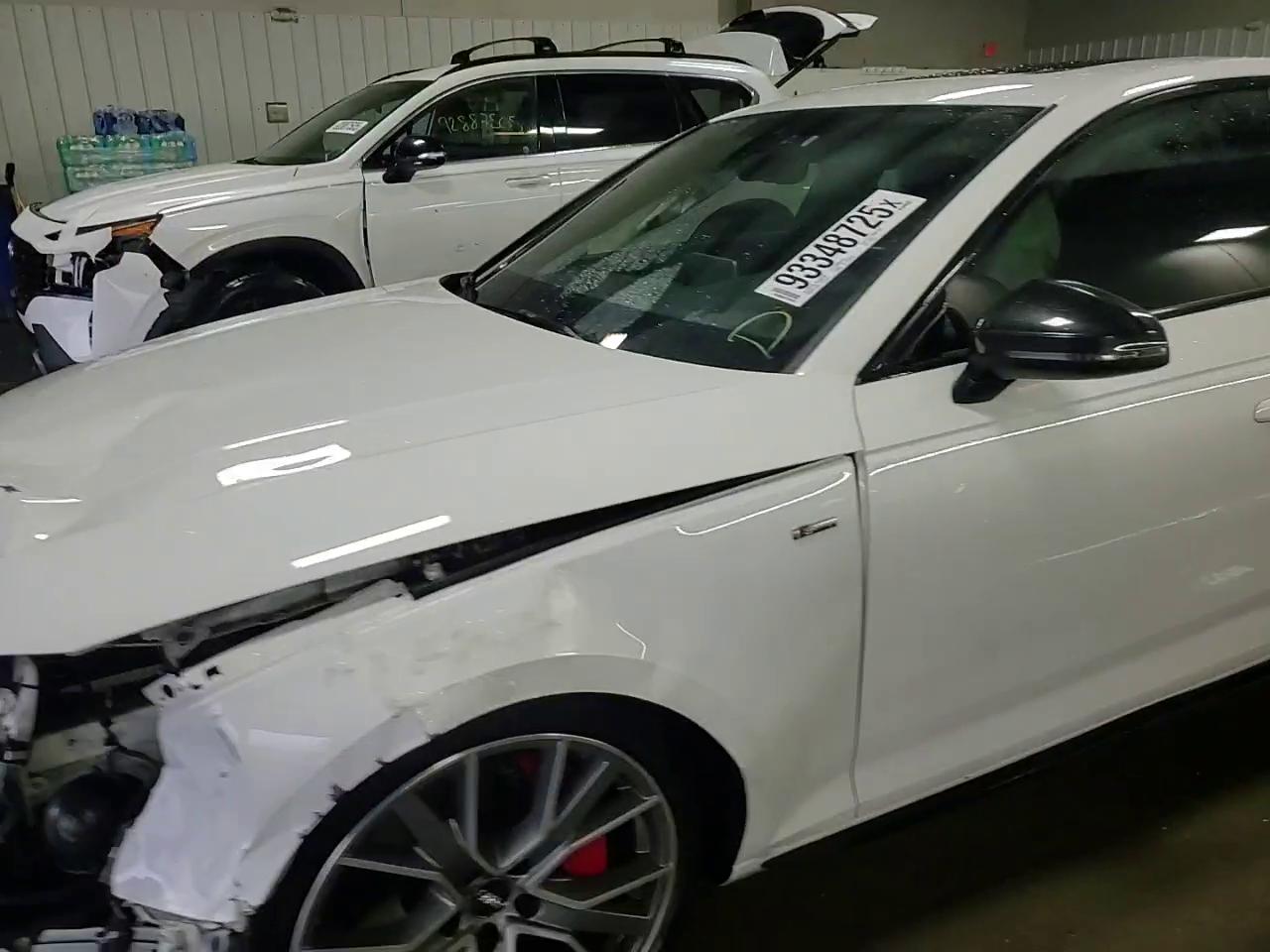 Фото: WAUENAF44KN019726