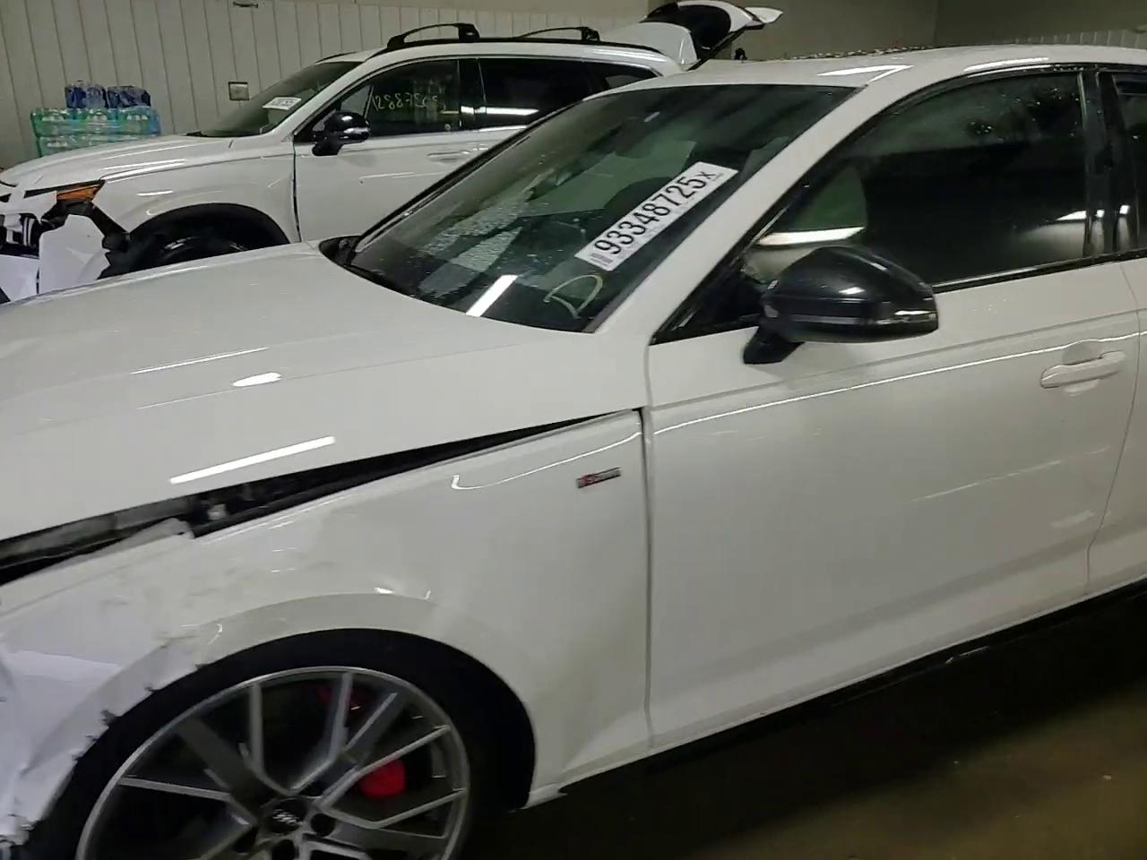 Фото: WAUENAF44KN019726