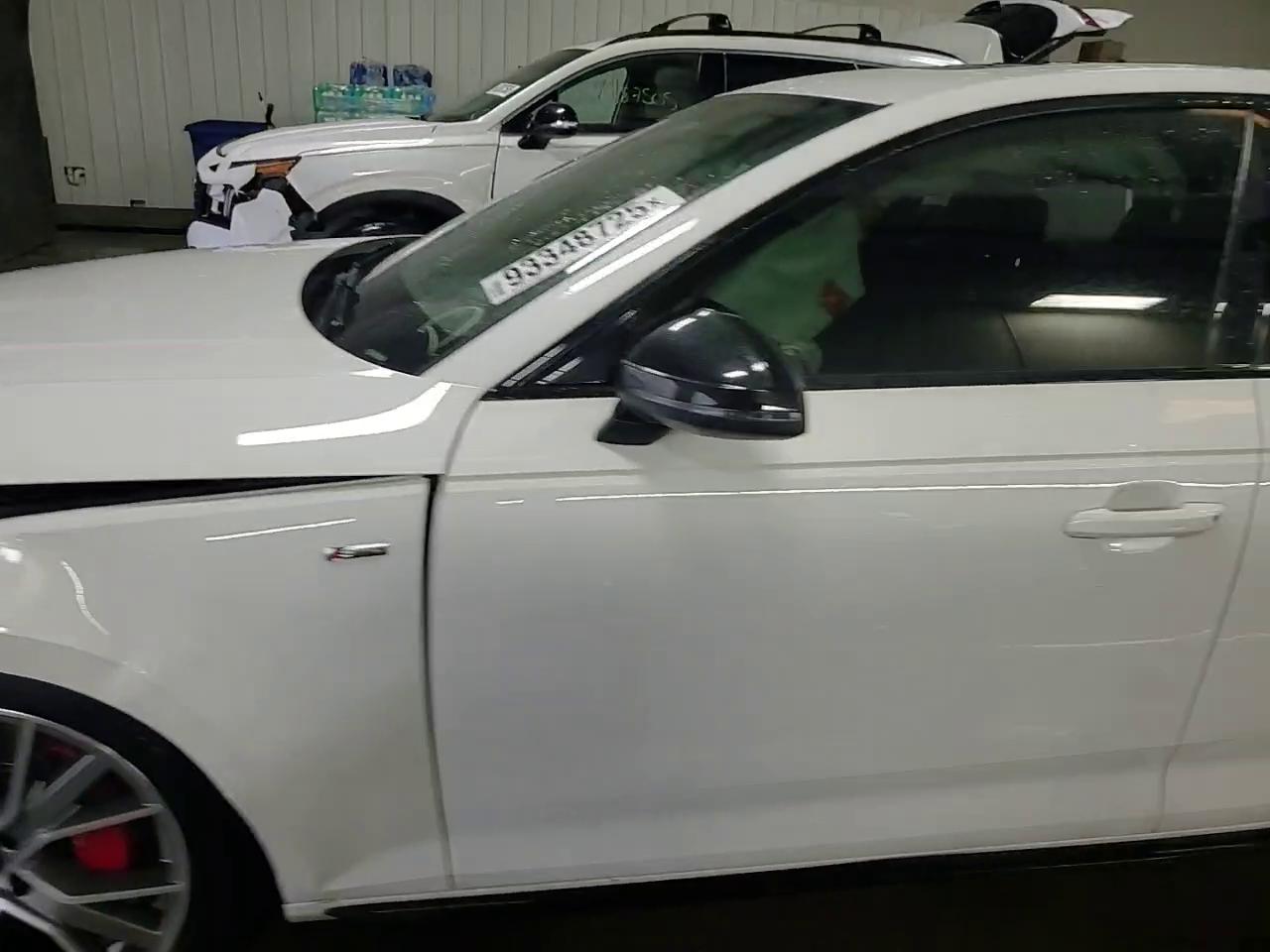 Фото: WAUENAF44KN019726