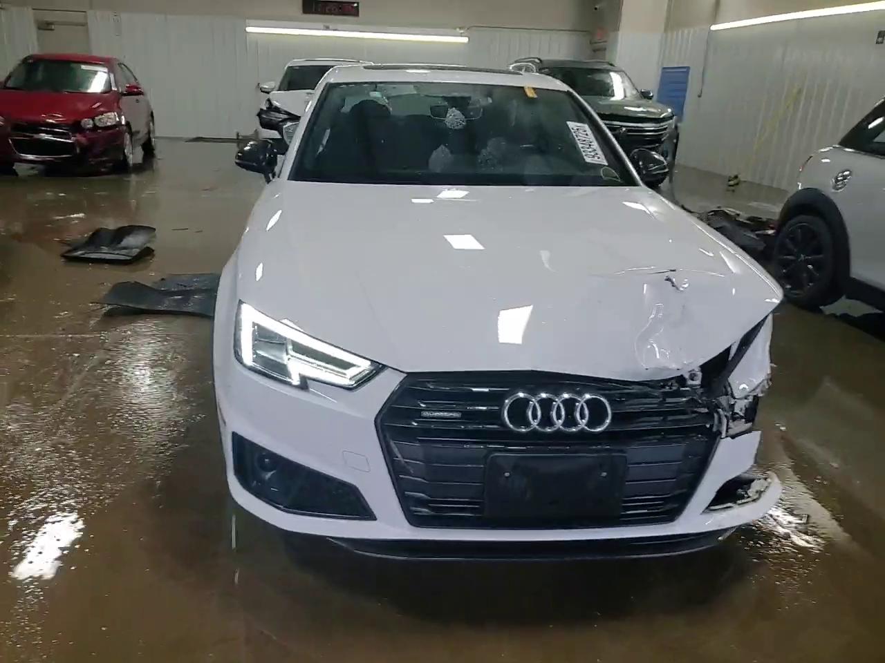 Фото: WAUENAF44KN019726