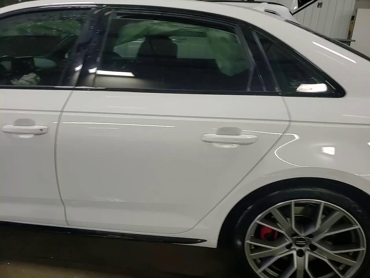 Фото: WAUENAF44KN019726