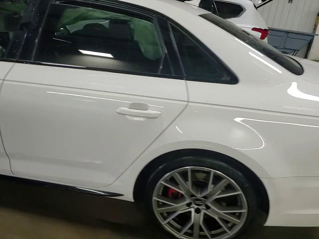 Фото: WAUENAF44KN019726